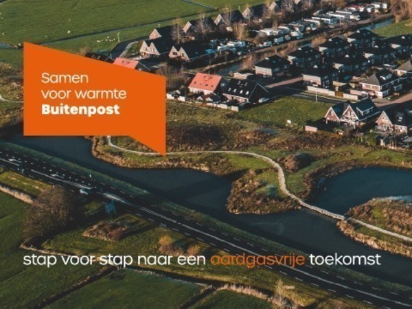 Luchtfoto van het dorp Buitenpost